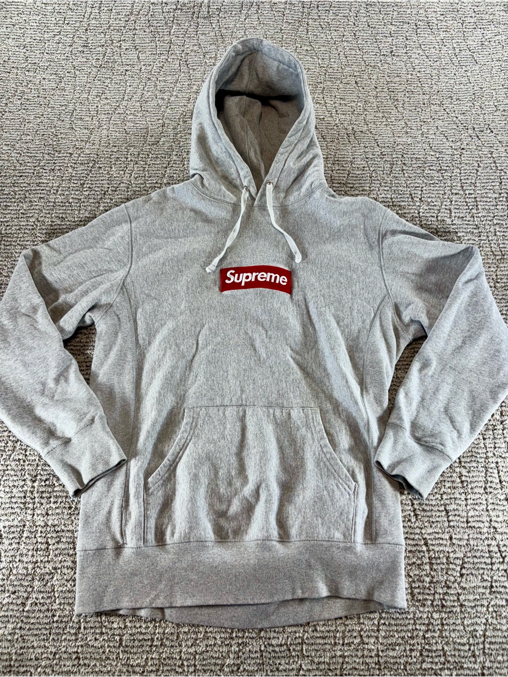 *Authentic* Supreme Box Logo Men’s Medium Hooded Sweatshirt In Heather Grey
